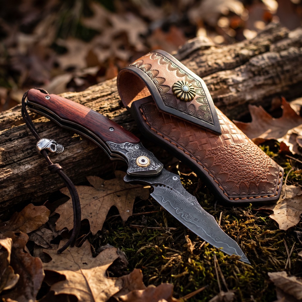 Vintage Collectible Knives - Vintage Engraved Foldable Knife Damascus Pattern