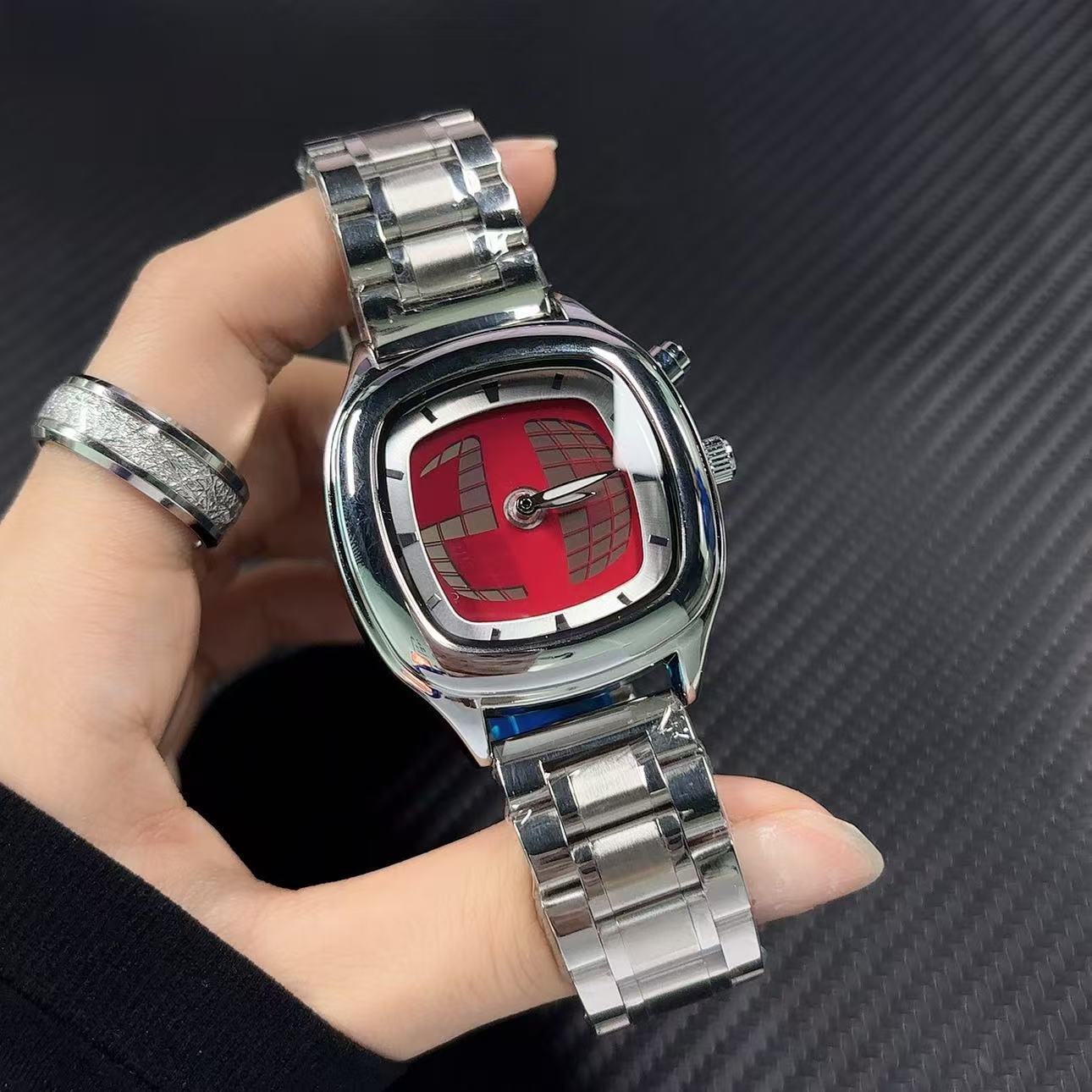 The Millennium Retro Style Men - đánh giá và giá Vintage Watch Collecting