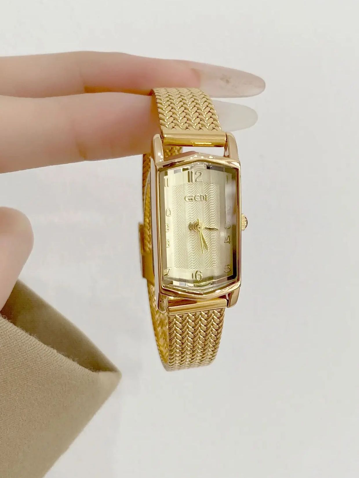 Vintage Gold Women's Watch Col - đánh giá và giá Vintage Watch Collecting