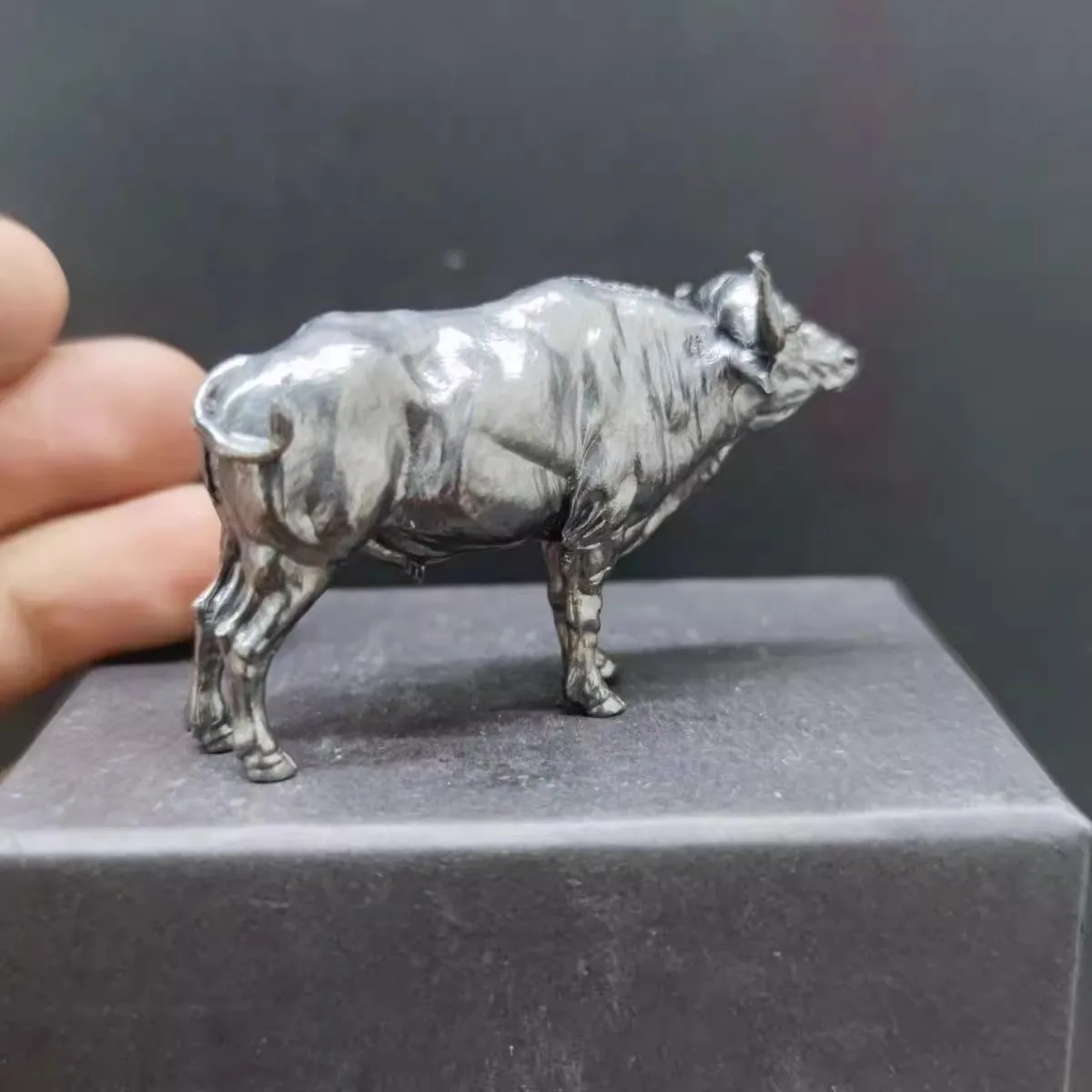 Brass African Buffalo Sculptur - đánh giá và giá Vintage Collectible Furniture